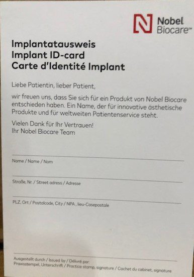 Implantatpass ("klein")