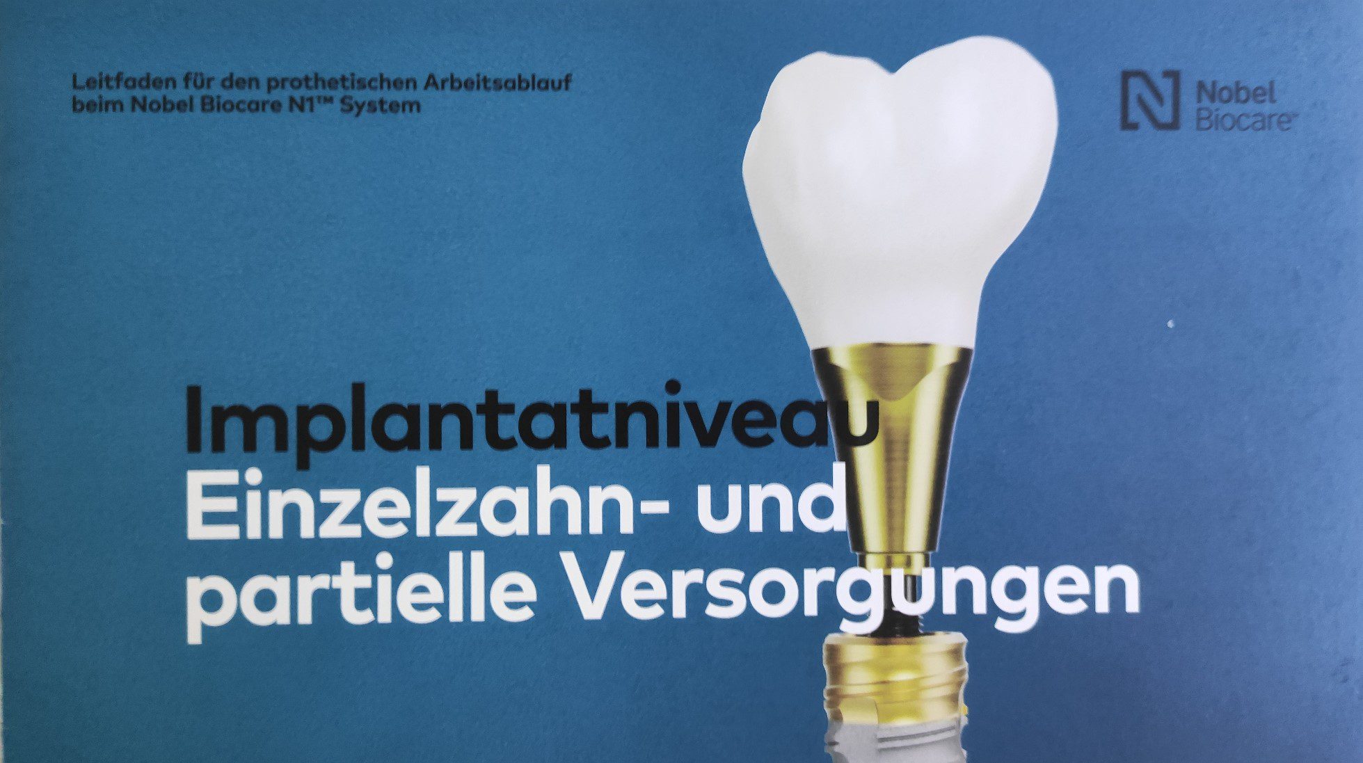 Implantatniveau Einzelzahn- und Partielle Versorgungen