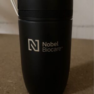 Kaffeebecher mit schwarzer Streifen - nur für Caren Kramer